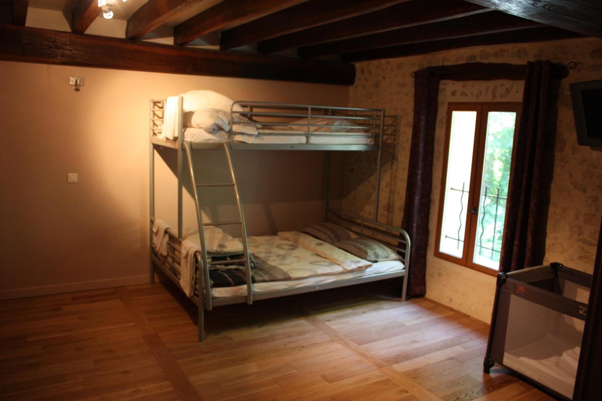 La Ferme Du Vintue Bed & Breakfast Etrechy  Exterior photo