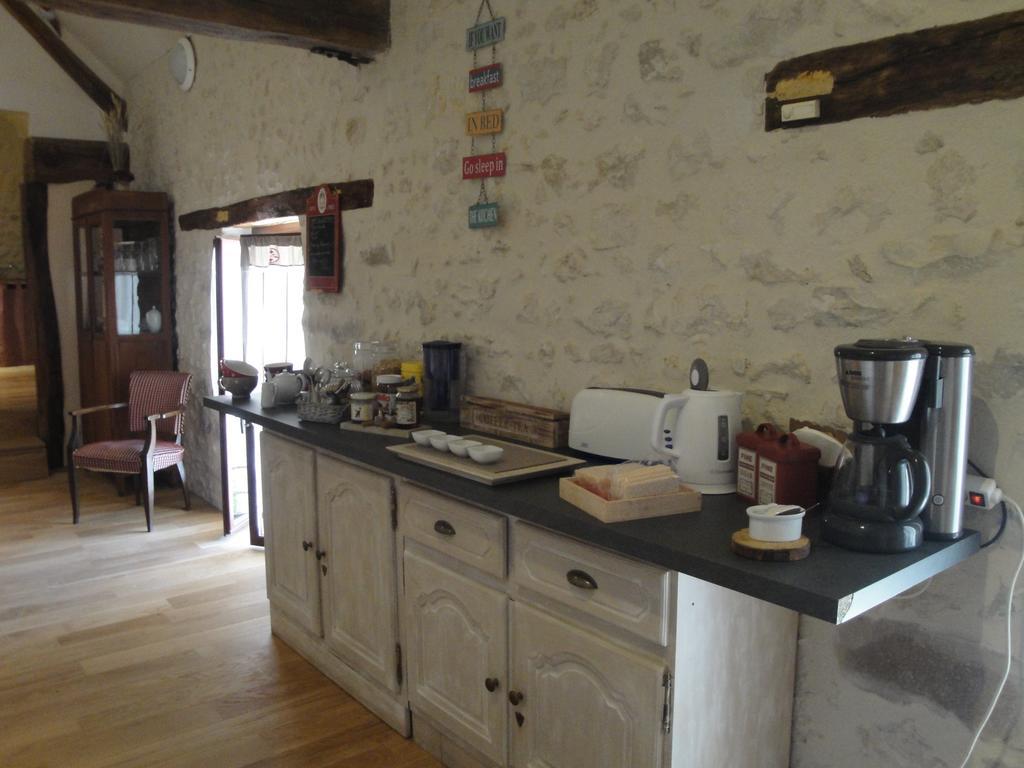 La Ferme Du Vintue Bed & Breakfast Etrechy  Exterior photo