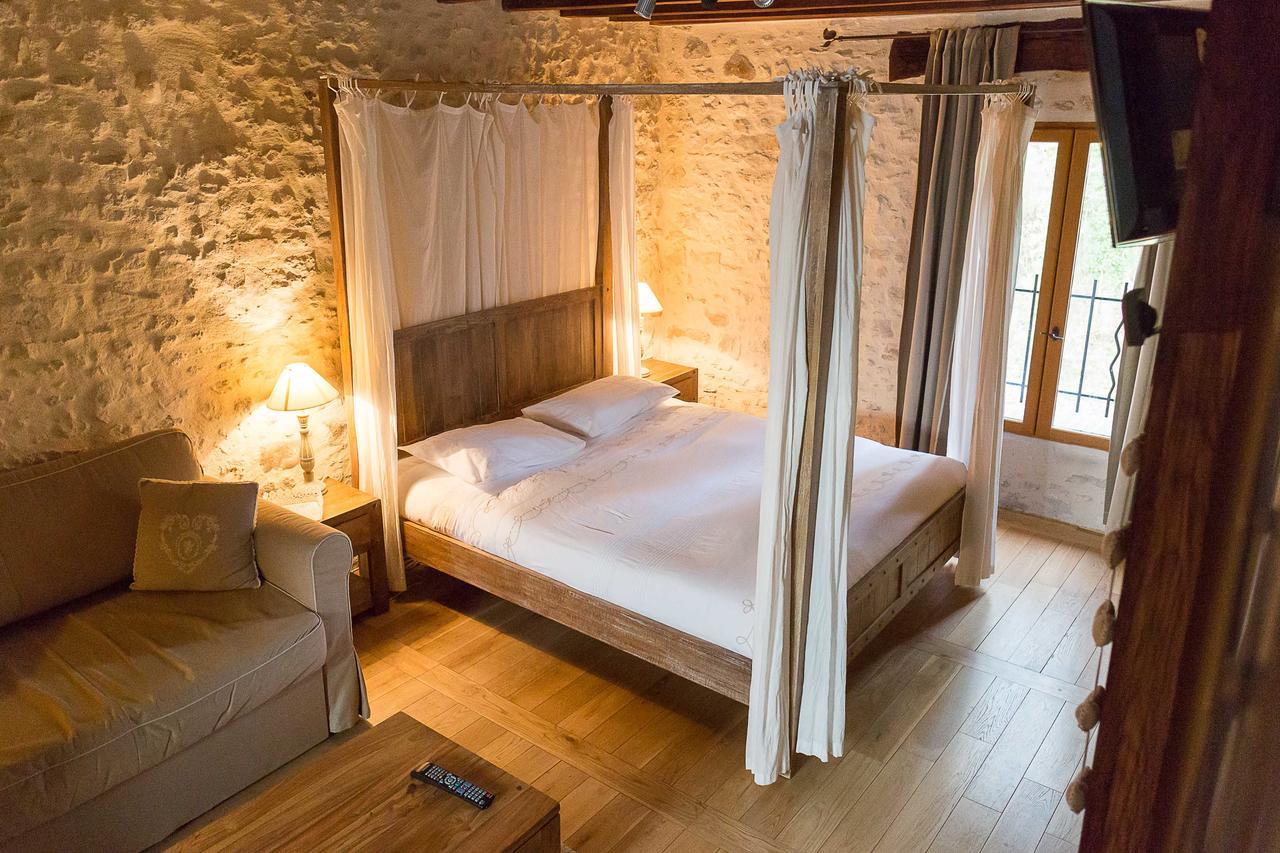 La Ferme Du Vintue Bed & Breakfast Etrechy  Exterior photo